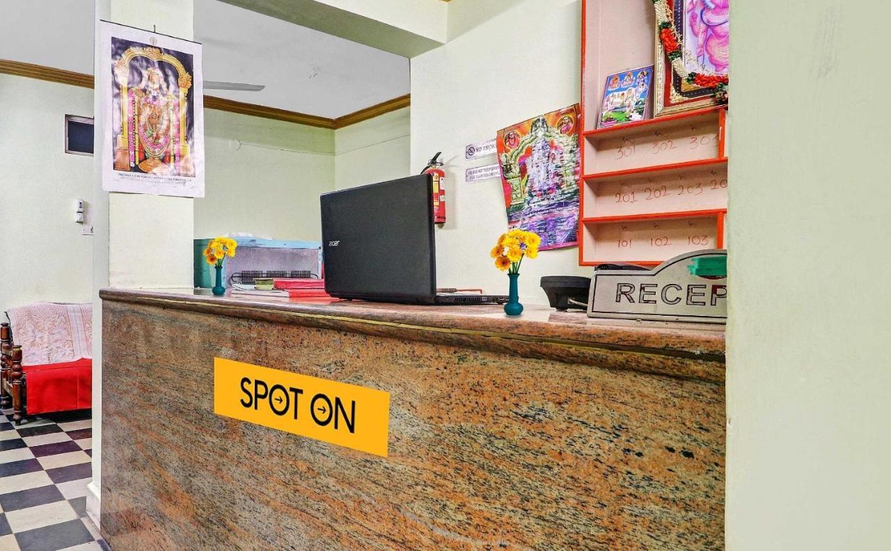 Spot On Sri Sai Lohith Near Secunderabad Railway Station Hyderabad