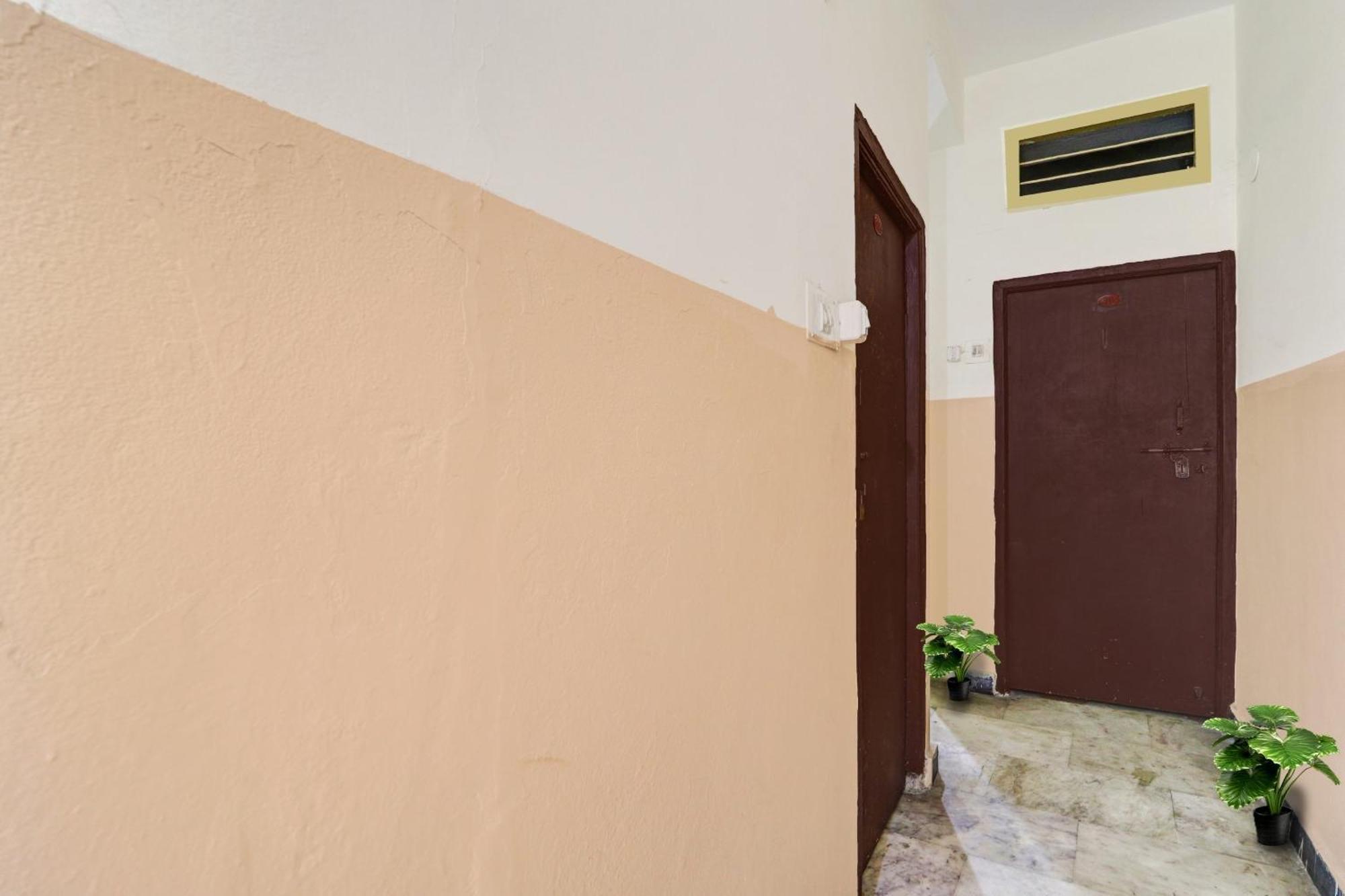 Hotel Spot On Sri Sai Lohith Near Secunderabad Railway Station 2*
